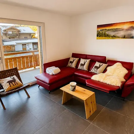 Brand-new Eiger View 3br - Premium Location - Free Parking - Terrace Appartement *