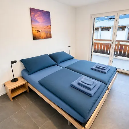 Brand-new Eiger View 3br - Premium Location - Free Parking - Terrace *