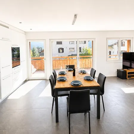 Brand-new Eiger View 3br - Premium Location - Free Parking - Terrace Lägenhet *