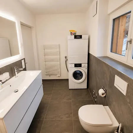 Brand-new Eiger View 3br - Premium Location - Free Parking - Terrace * Grindelwald